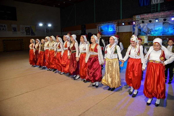 Maglaj Bosnia Och Herzegovina Aug 2019 Deltagarna Den Stora Folklorefestivalen — Stockfoto
