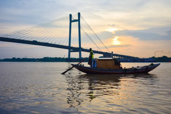 Une Personne Naviguant Dans Hooween River Pricep Ghat Kolkata Inde — Photo
