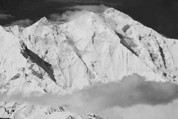 Monochrome Aerial Shot Beautiful Snow Capped Mountains — Stock Photo, Image