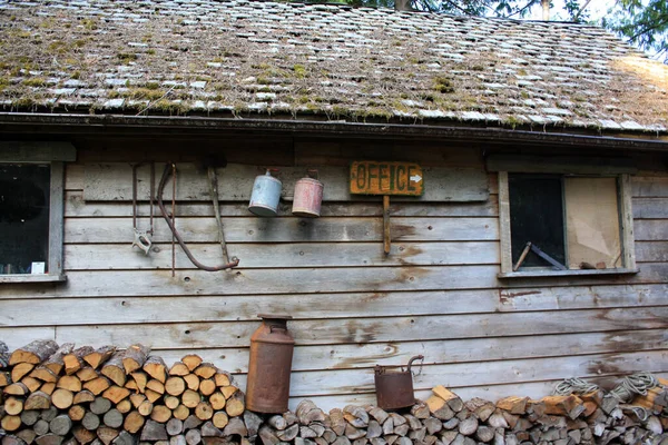 Uma Paisagem Casa Madeira Bamfield Colúmbia Britânica Caná — Fotografia de Stock