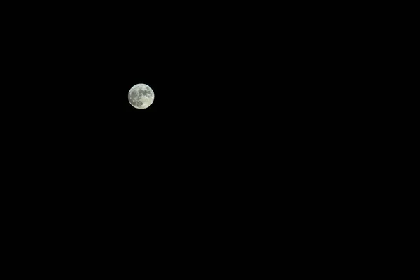 Красивый Снимок Полнолуния Ночном Небе — стоковое фото