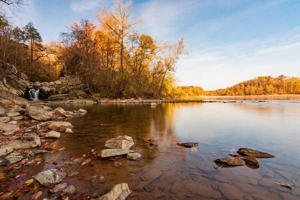 Bellissimo Paesaggio Del Fiume Potomac Autunno — Foto Stock