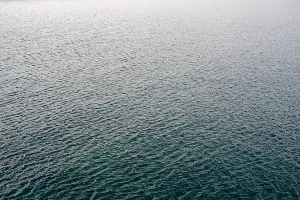 Ett Landskap Det Lugna Blå Havet — Stockfoto