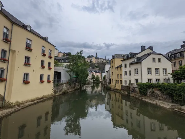 Vacker Utsikt Över Casemates Bock Luxemburg Den Blå Himlen — Stockfoto