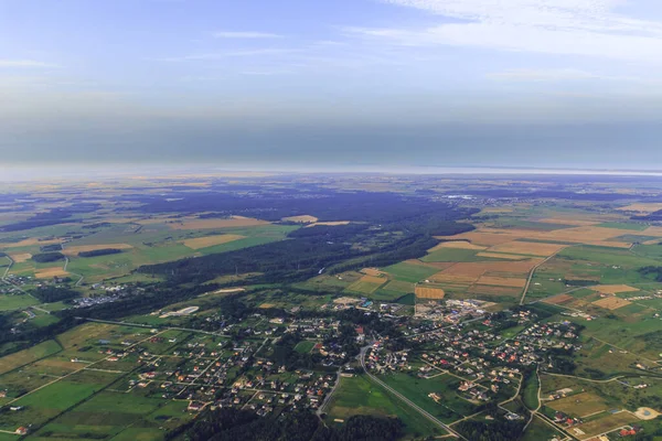 Luftaufnahme Einer Reise Mit Einem Heißluftballon Über Der Region Klaipeda — Stockfoto