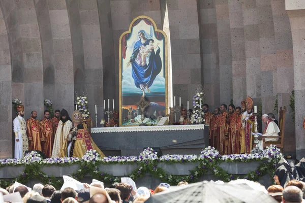 Echmiadzin Armenia Junio 2016 Jefe Iglesia Católica Francisco Etchmiadzin Centro — Foto de Stock