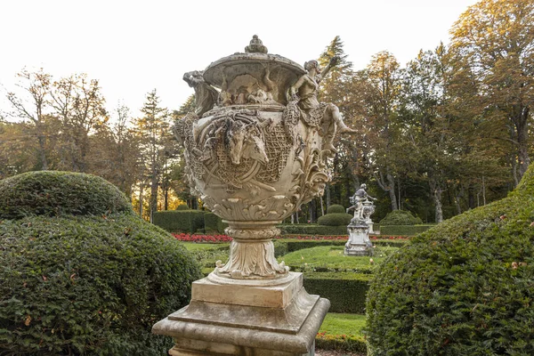 Zbliżenie Posągów Ogrodzie Pałacu Królewskiego Granja San Ildefonso Segovia Hiszpania — Zdjęcie stockowe
