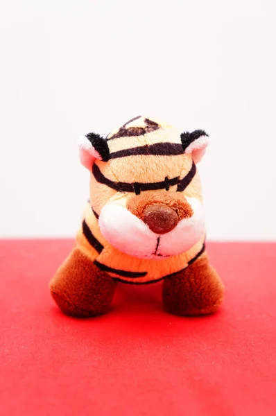 Vertical Shot Soft Tiger Toy Pink Background — Stock Photo, Image