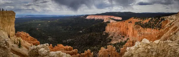 Bryce Canyon Egyesült Államok Május 2016 Panoramic View Rain Clouds — Stock Fotó