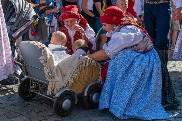 Uherske Hradiste Tsjechië Sep 2021 Mensen Het Wijnfestival Uherske Hradiste — Stockfoto