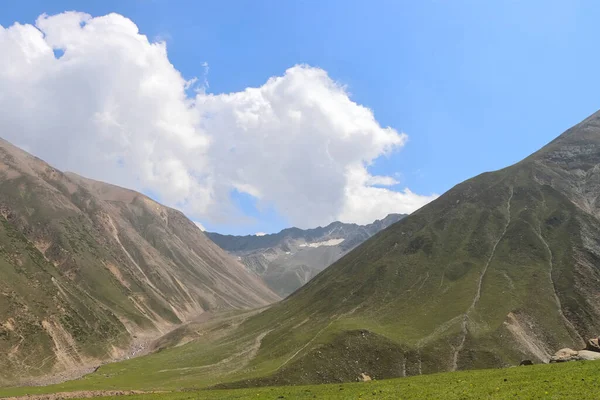 Uma Bela Paisagem Montanhosa Jammu Caxemira Índia — Fotografia de Stock