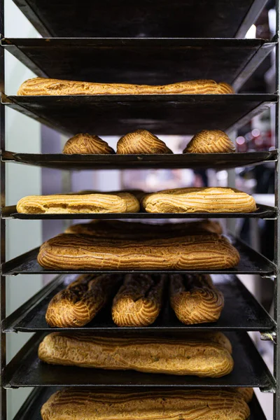 Una Panadería Preparando Vendiendo Sabrosos Pasteles — Foto de Stock