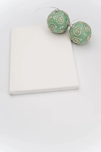 Elegante Groene Zilveren Kerstversieringen Schilderdoek Met Spint Voor Tekst Een — Stockfoto