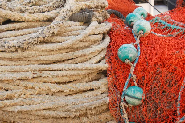 Fischernetz Und Seil Auf Der Harbar Buntes Bild Fischereiindustrie Mittelmeer — Stockfoto