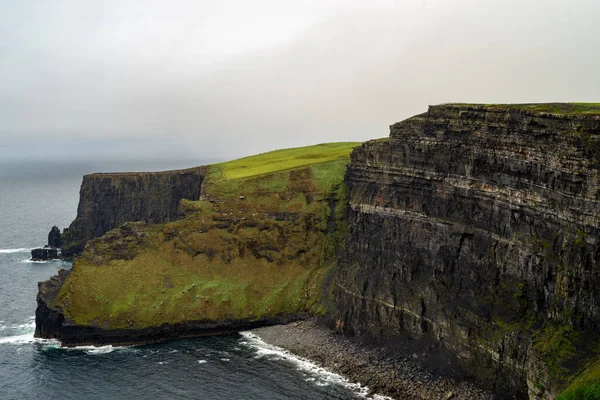 Falésias Moher Durante Tempo Nebuloso — Fotografia de Stock