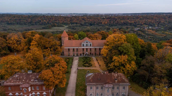 Uma Vista Aérea Mansão Raudondvaris Lituânia Perto Kaunas — Fotografia de Stock