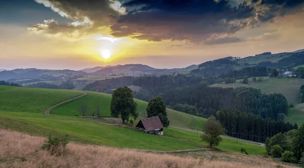 Ein Einsames Bauernhaus Der Nähe Von Margen Schwarzwald Bei Sonnenuntergang — Stockfoto