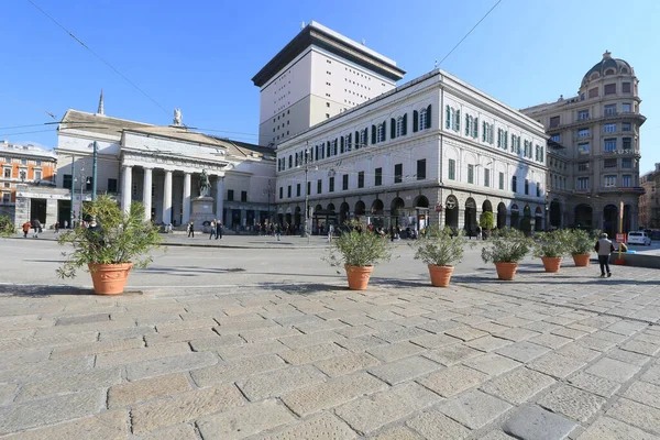 Genova Italia Ottobre 2021 Genova Italia Piazza Ferrari Con Teatro — Foto Stock