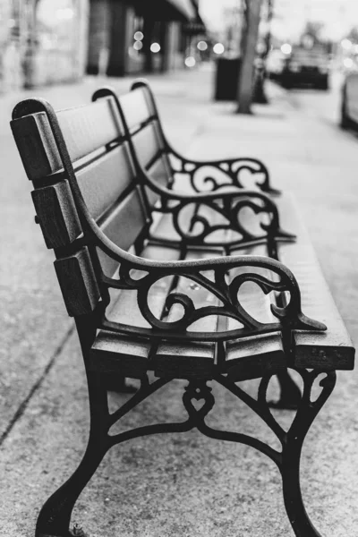 Grayscale Shot Wooden Metal Bench Street Public Daylight — Stock Photo, Image