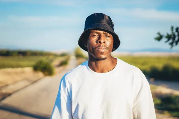 Portrait Young Black Handsome Man Wearing Bucket Hat Walking Highway — Stock Photo, Image