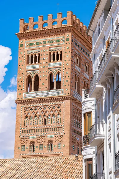 Uma Foto Vertical Torre Mudejar Medieval Cidade Teruel Aragão Espanha — Fotografia de Stock