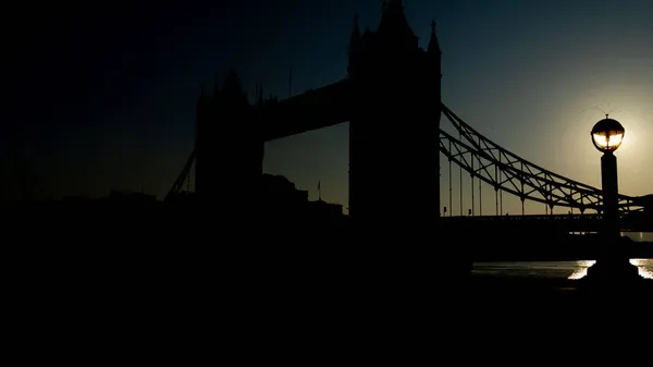 Sylwetka Tower Bridge Nocy — Zdjęcie stockowe