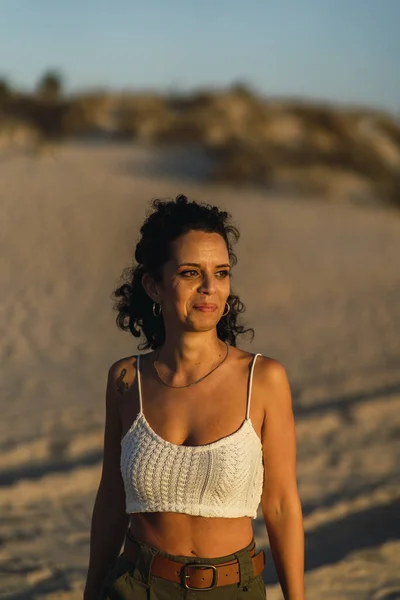 Vertical Shot Spanish Curly Female Walking Sand — Stock Photo, Image
