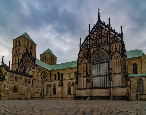 Famosa Catedral São Paulo Munster Alemanha Contra Céu Nublado — Fotografia de Stock