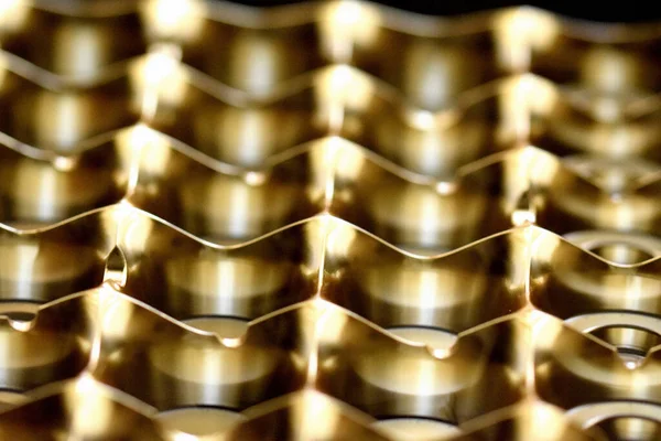 Boş Altın Çikolata Kutularının Yakın Çekimi — Stok fotoğraf