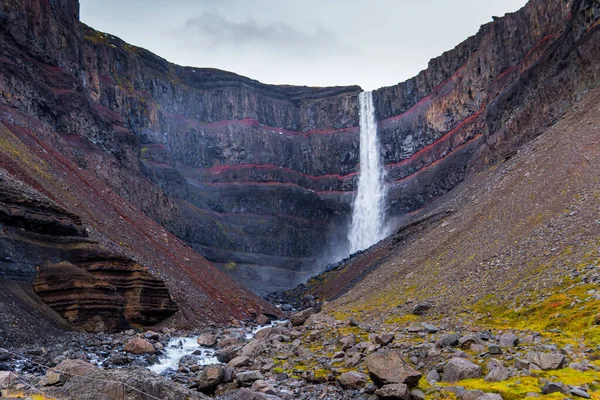 Beautiful Shot Hengifoss Waterfall — Stock fotografie