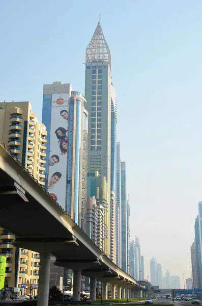 Dubai United Arab Emirates Jul 2016 Vertical View Metro Rail — Stock Photo, Image