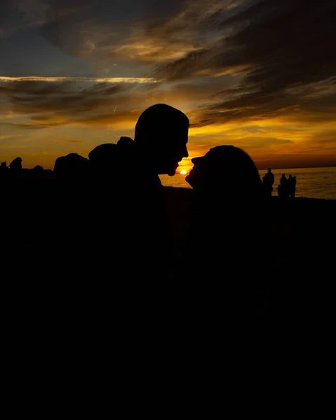 美丽浪漫的落日在波罗的海的照片 — 图库照片