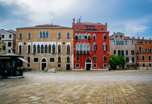 Los Edificios Antiguos Plaza Campo San Anzolo Día Sombrío Venecia — Foto de Stock