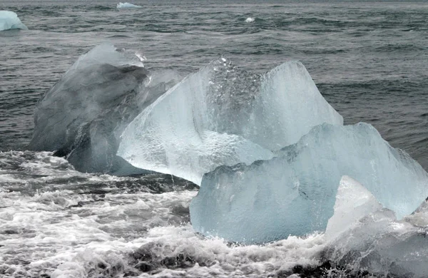 Gezicht Stukken Gletsjerijs Aangespoeld Bij Diamond Beach Ijsland — Stockfoto