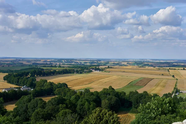 Живописный Вид Сельский Пейзаж Фоне Облачного Неба — стоковое фото