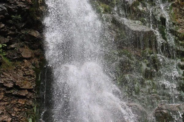 Close Uma Cachoeira — Fotografia de Stock