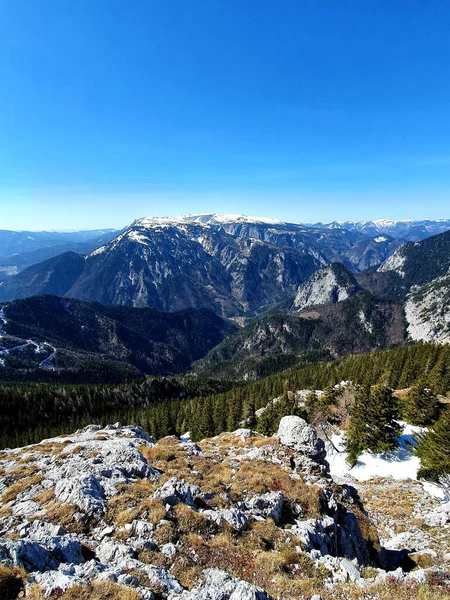 View Top Mountain Snowy Stones — Stok fotoğraf