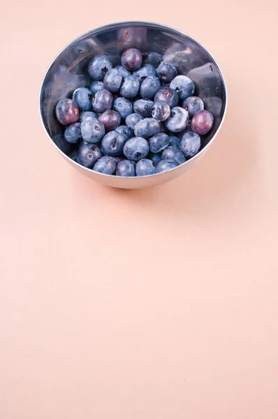 Fresh Tasty Sweet Organic Berries Bowl Beige Tabletop Copy Space — Stock Photo, Image