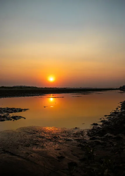 Beau Cliché Lac Coucher Soleil — Photo