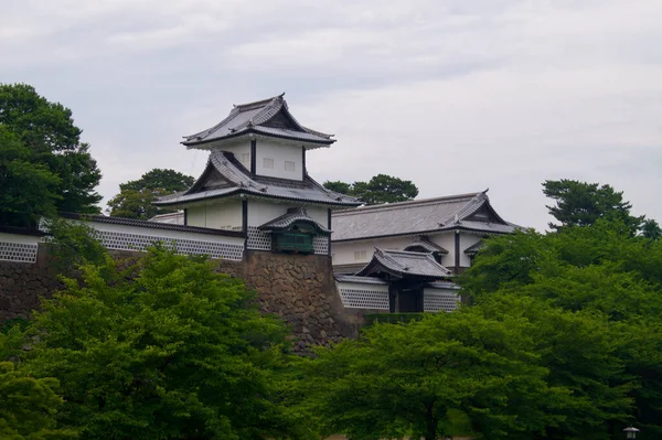 Вид Замок Канадзава Среди Деревьев Канадзаве Япония — стоковое фото