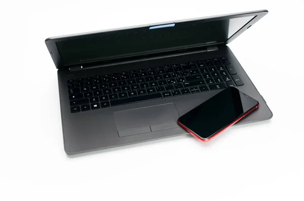 Como Italië Okt 2021 Laptop Met Gesloten Deksel Smartphone Een — Stockfoto