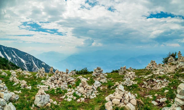 Monte Baldo Mountain Path Pour Les Randonneurs — Photo