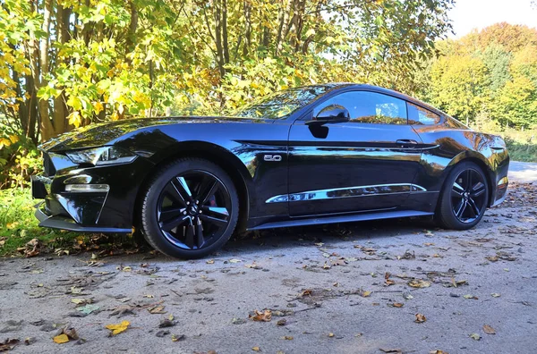 Kiel Alemanha Outubro 2021 Vista Lateral Ford Mustang Preto Modelo — Fotografia de Stock