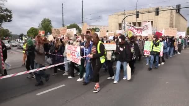 Footage People Protesting City — Vídeo de Stock