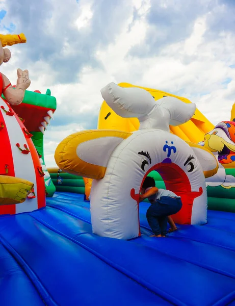 Sarbinowo Poland Jul 2016 Child Entering Colorful Jump Castle Seaside — Stock Photo, Image