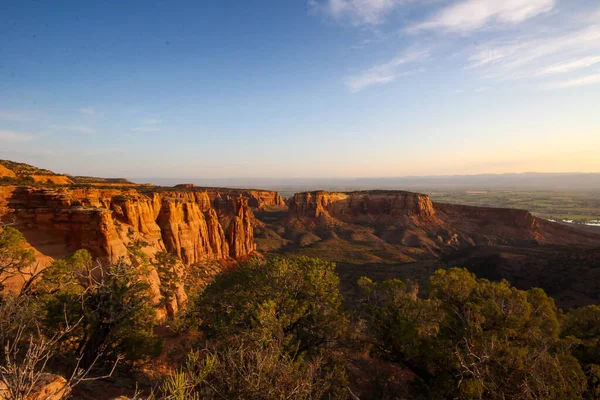 Gyönyörű Kilátás Nyílik Napfelkeltére Colorado Nemzeti Emlékműben Mesa Megyében Colorado — Stock Fotó