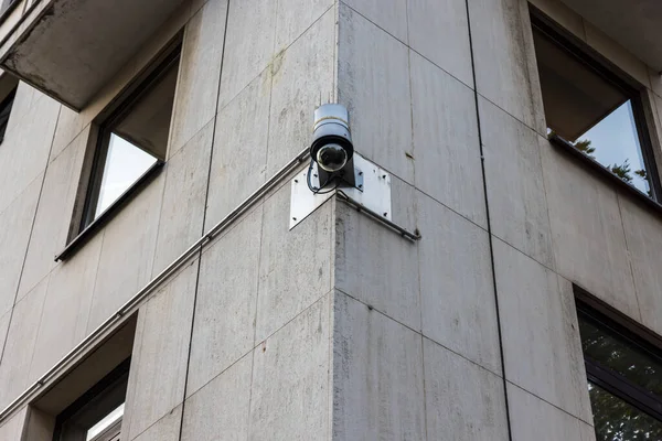 Telecamera Sicurezza Sul Muro Dell Edificio — Foto Stock