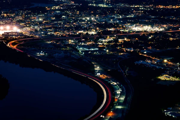 Una Vista Aérea Paisaje Urbano Con Edificios Iluminados — Foto de Stock