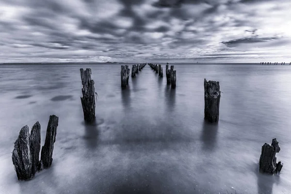 Beautiful View Old Pier Sea Cloudy Sky — Stock Photo, Image