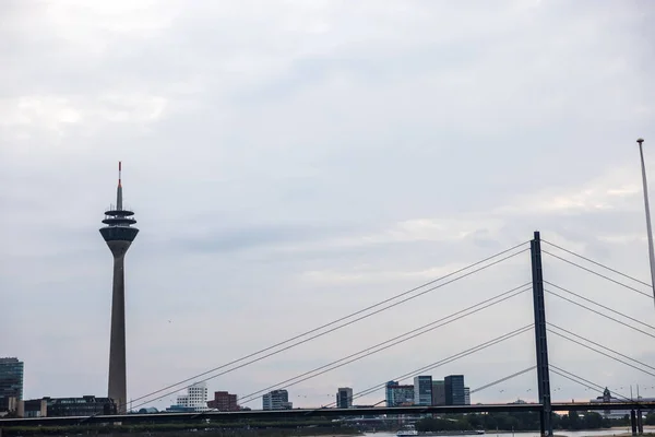 Rheinturm Düsseldorf Allemagne — Photo